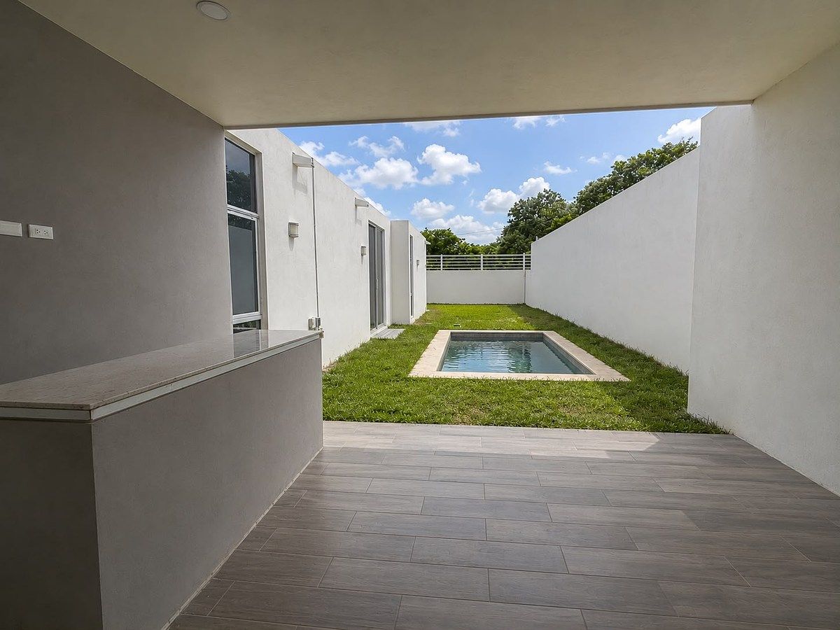 Terraza con piscina Casa Alba, Conkal, Yucatán